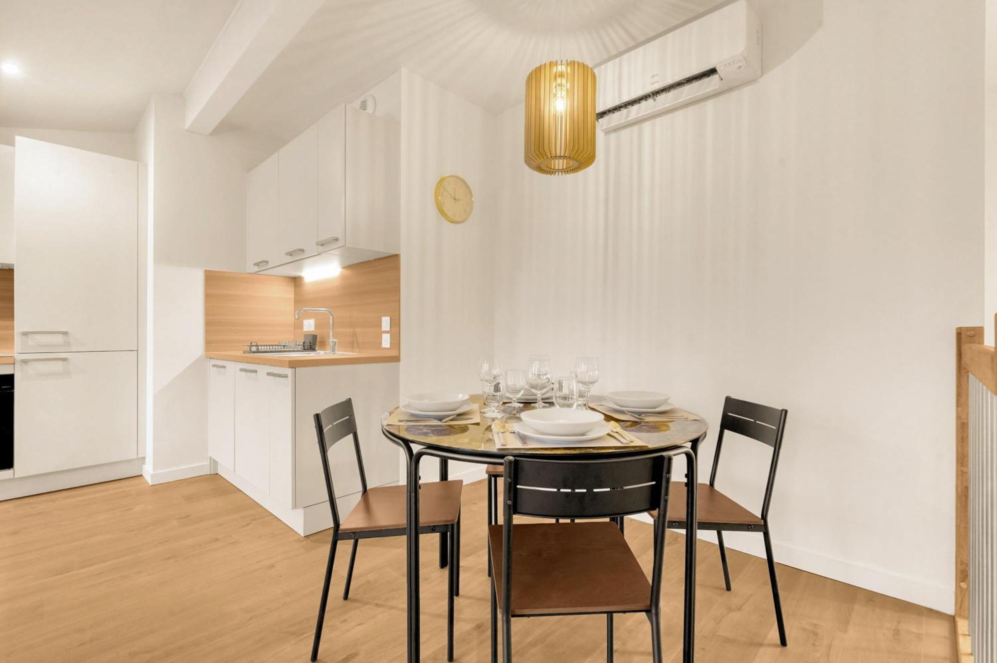 La Cite Des Postiers - Joli Duplex Climatise Apartment
